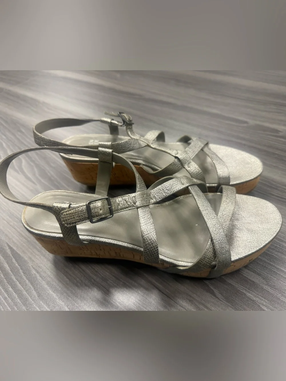 Eileen Fisher Array Cork Platform Women’s Sandals Size 9 Metallic Silver